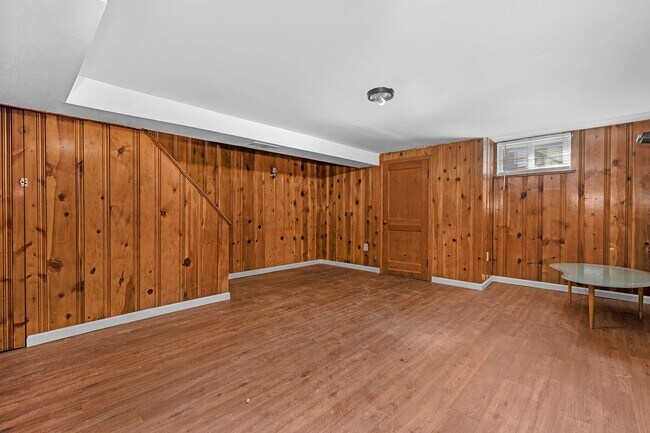 Building Photo - Charming 3-Bedroom Home with 1.5 Baths