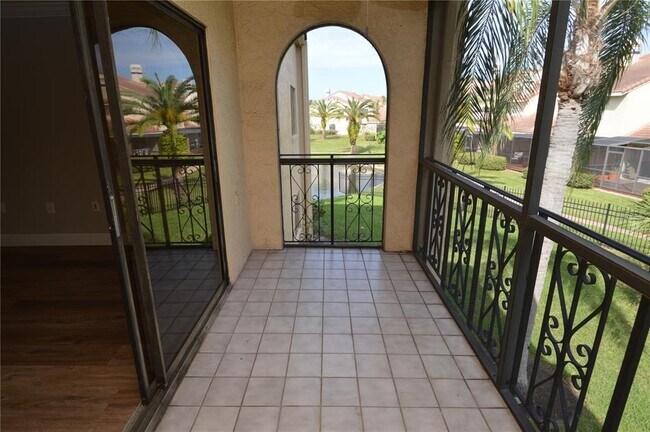 Building Photo - 6330 Grand Bahama Cir