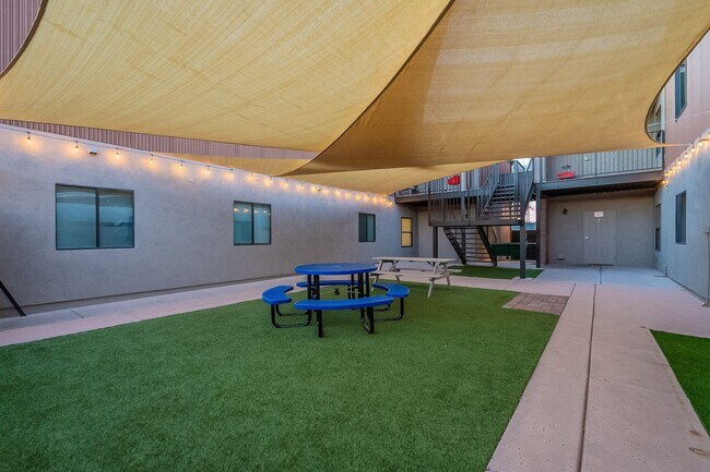 Building Photo - 50 N Mountain Ave