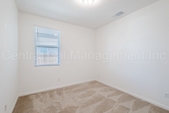 Building Photo - 15810 Cole Brk Ct