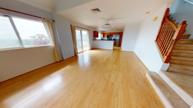 Primary Photo - Spacious 3Bd/2.5Ba Single-Family Home in M...