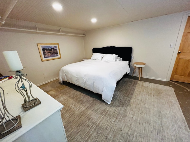 Building Photo - 10166 Glebe Rd