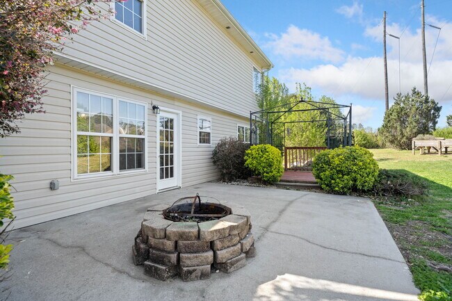 Building Photo - 3313 Summit Creek Ln