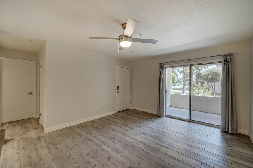 Main Living space with view outside - 10610 S 48th St