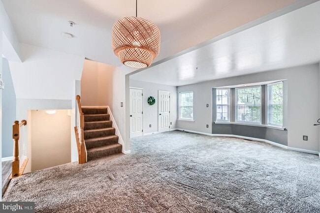 Building Photo - 9863 Greenbriar Way