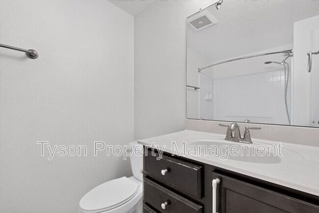 Building Photo - 6412 Sincho Ave