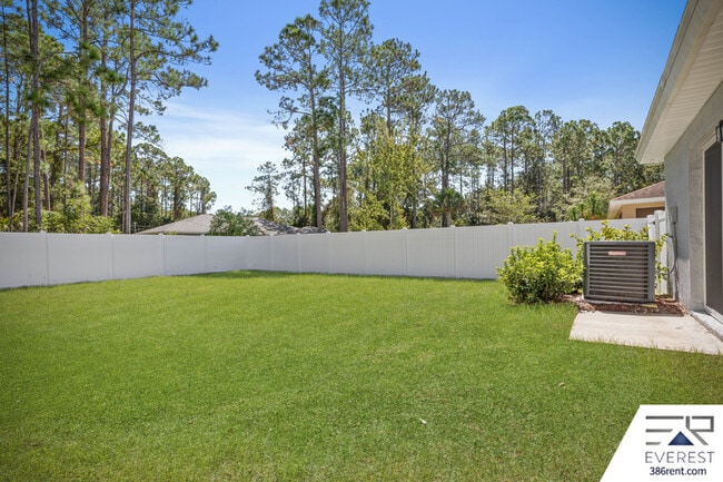 Building Photo - 8 Ullman Ct