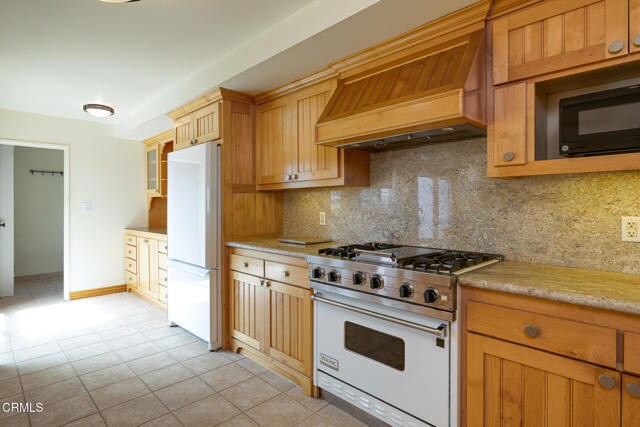 Building Photo - 505 Briarwood Terrace