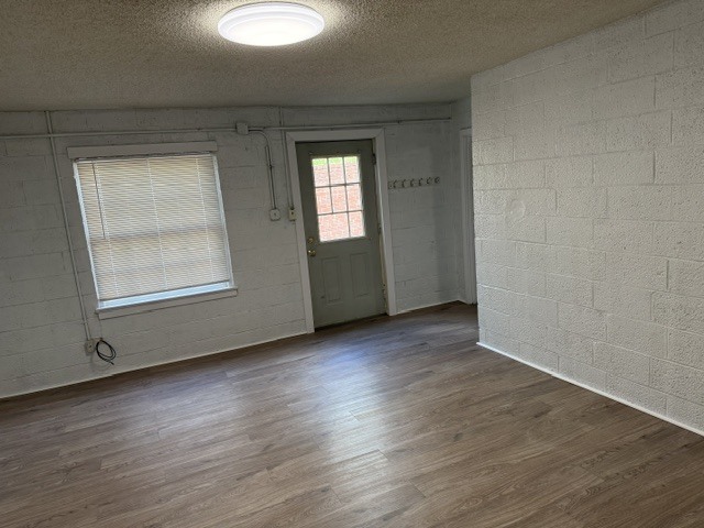 Building Photo - 112 17th St SW