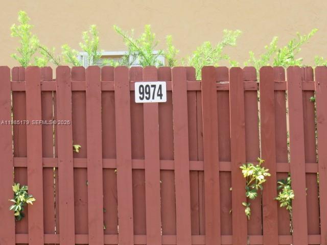 Building Photo - 9974 N Kendall Dr