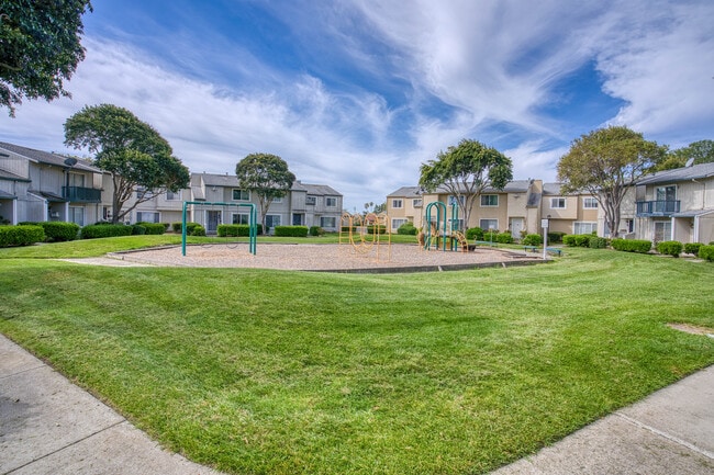 Building Photo - 4252 Comet Cir