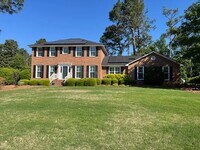 Building Photo - 105 Dewberry Ln