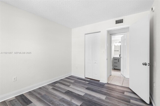 Building Photo - 4215 N University Dr