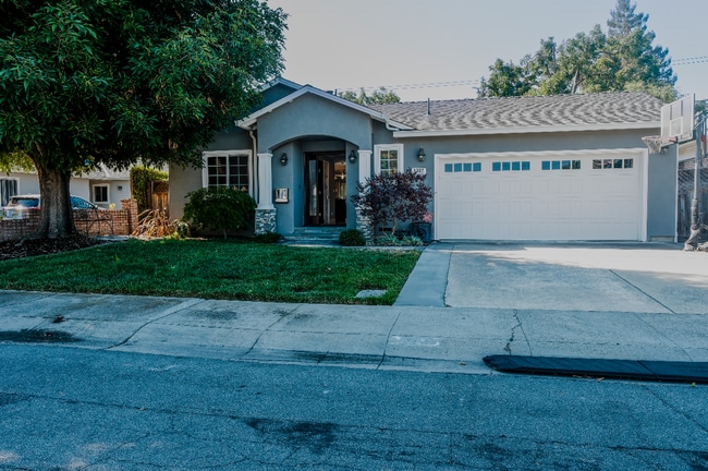 Primary Photo - Beautifully remodeled, Los Altos Schools, ...