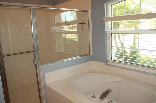 Building Photo - 4423 Useppa Dr