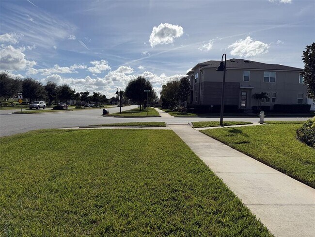 Building Photo - 15910 Marina Bay Dr