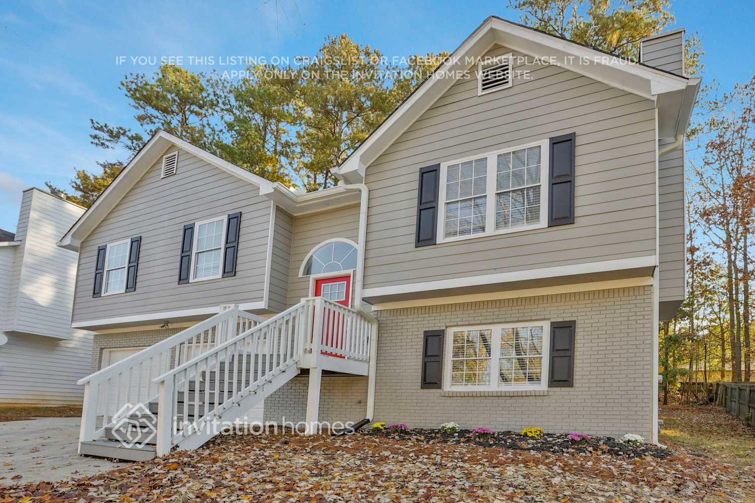 Building Photo - 3834 Deercreek Dr