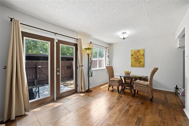 Building Photo - 101 Clearday Dr