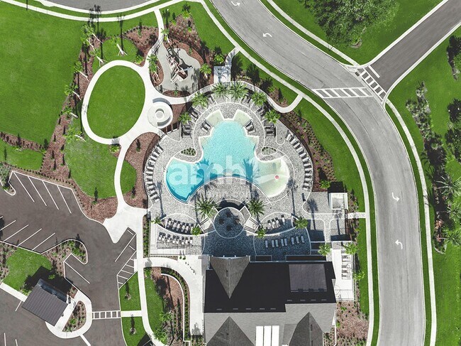 Building Photo - 27264 St Andrews Ave