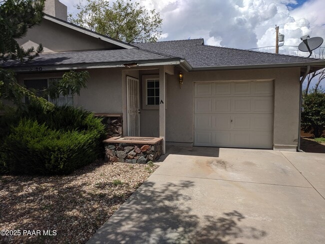 Primary Photo - 7450 E Horseshoe Ln