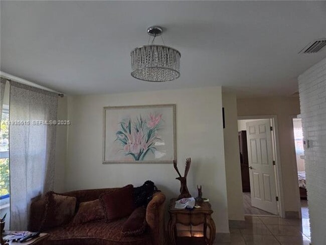 Building Photo - 301 SW 5th St