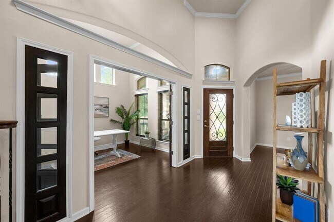 Building Photo - 21932 Agarito Ln