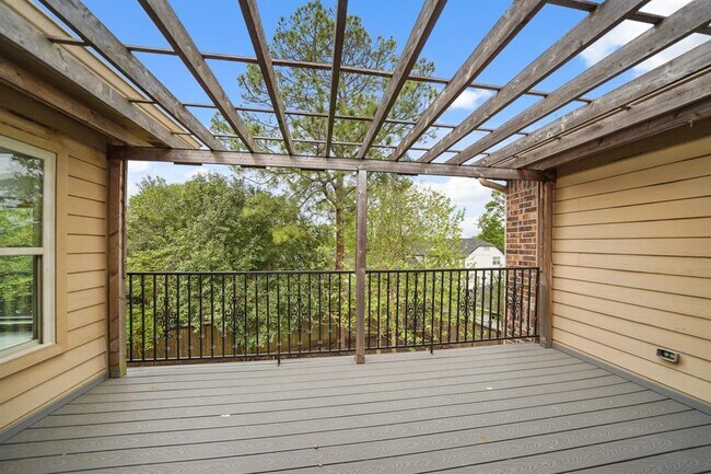 Building Photo - 9714 Braesmont Dr