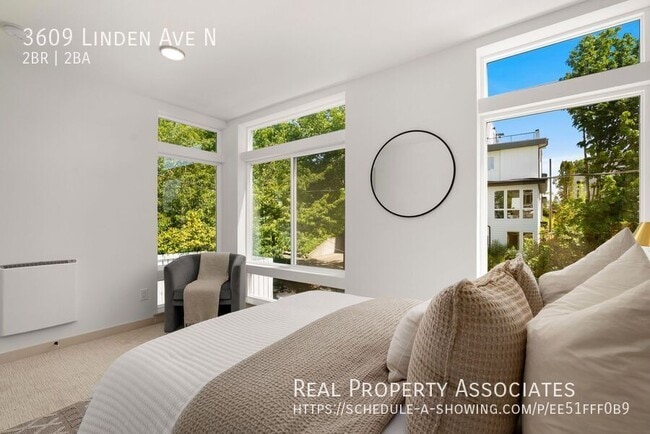 Building Photo - 3609 Linden Ave N