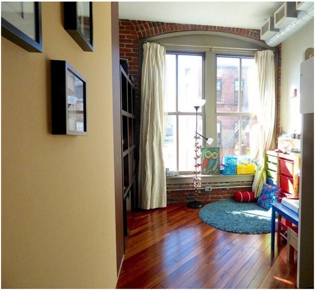 Bedroom # 2 - 35 Channel Center St