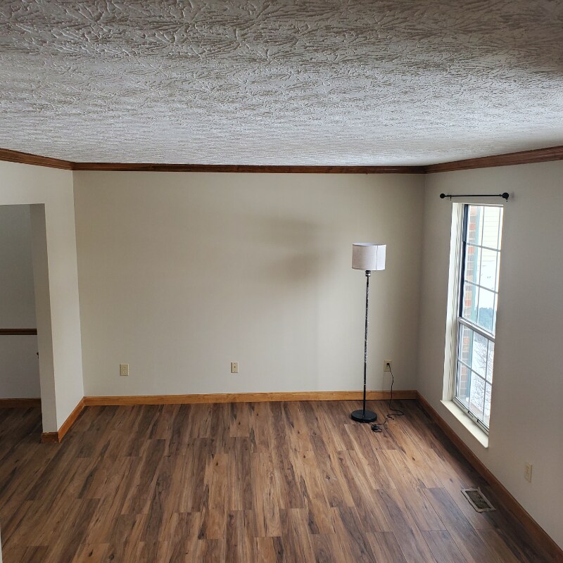 Building Photo - 315 High Meadows Village Dr