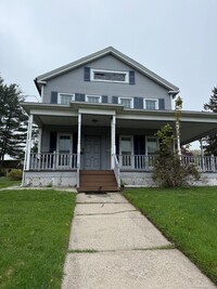 Building Photo - 416 South St