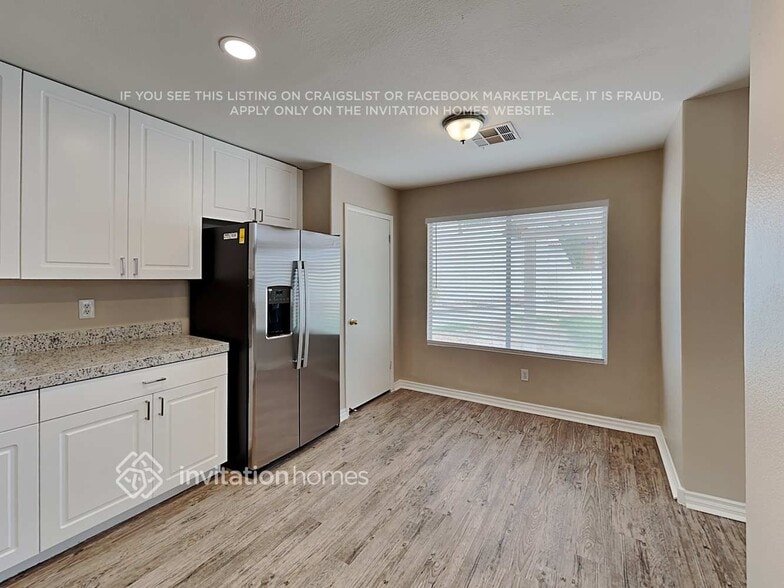 Building Photo - 8044 Revolver Ave