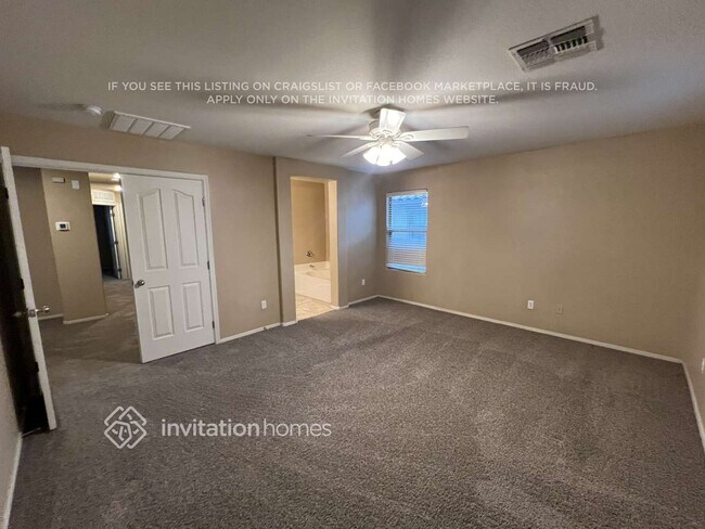 Building Photo - 3902 E Jasper Dr