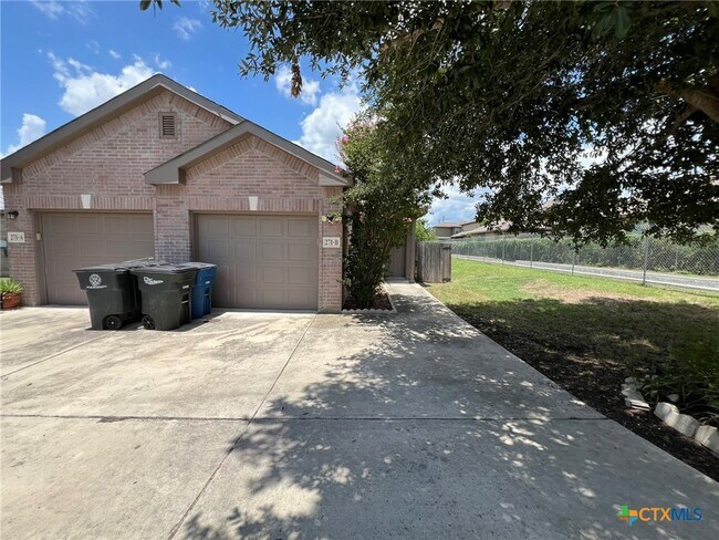 Primary Photo - 271 Rosalie Dr