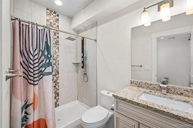 Building Photo - 5372 W 68th Ave