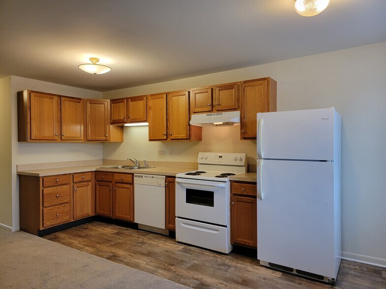 Building Photo - 61 W Church St