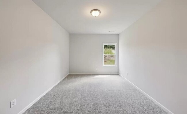 Building Photo - Welcome to Overlook at Marina Bay: Luxury and Comfort Combined