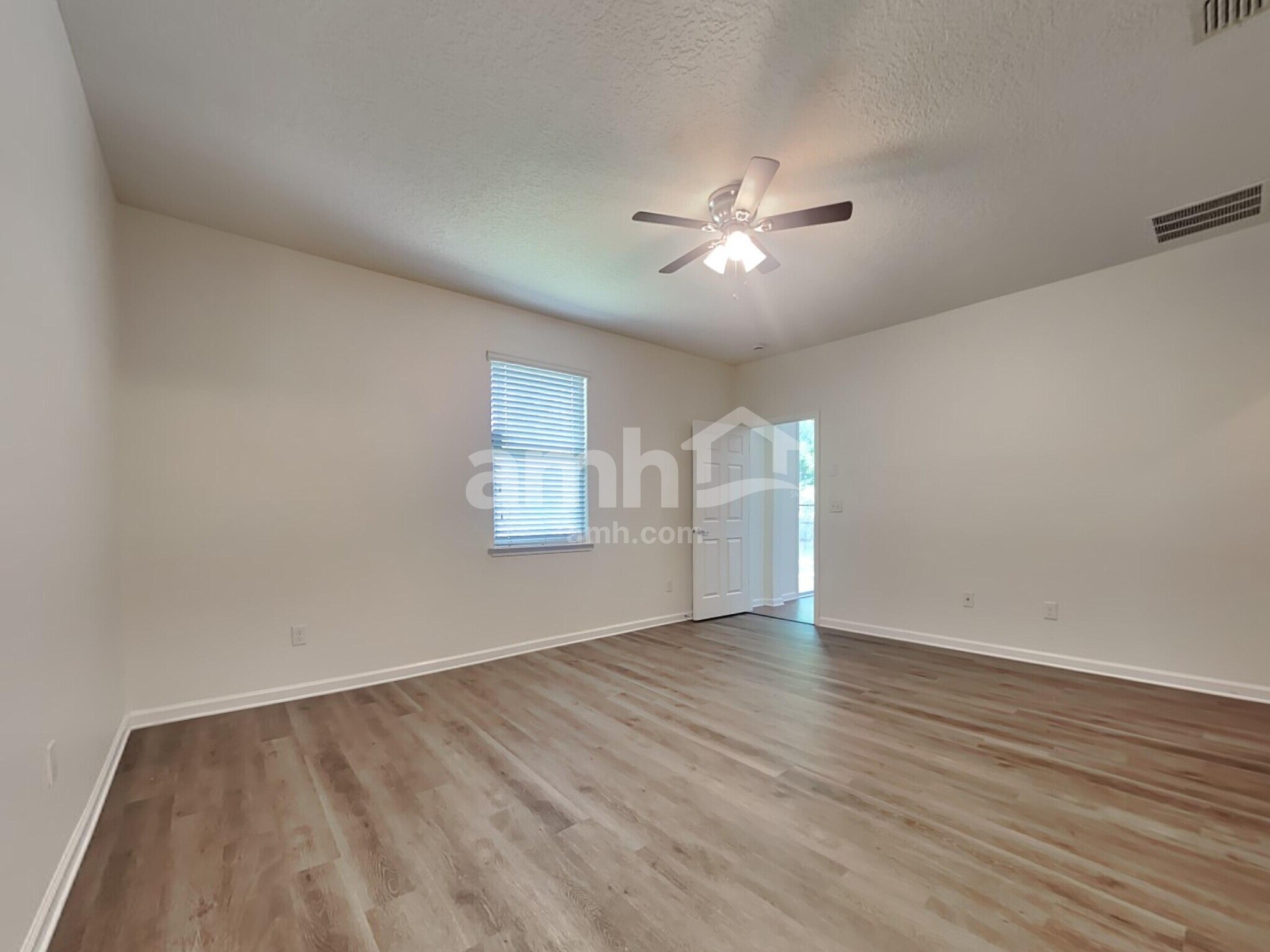 Building Photo - 11799 Parker Lakes Drive