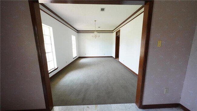 Building Photo - 155 Villere Dr