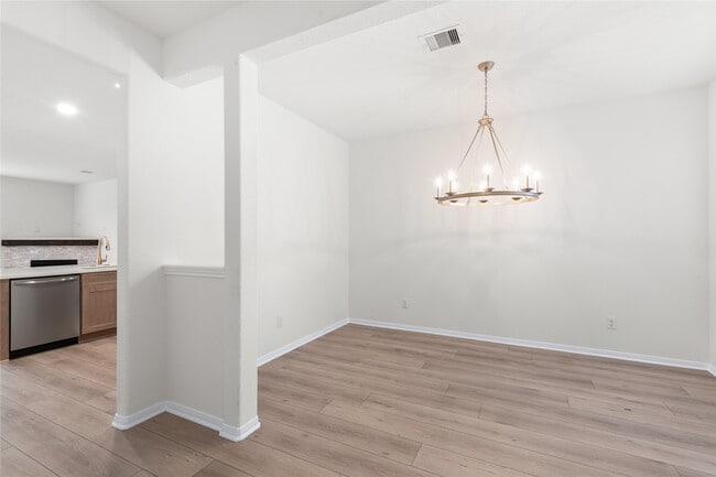 Building Photo - 714 Northridge Terrace Ln