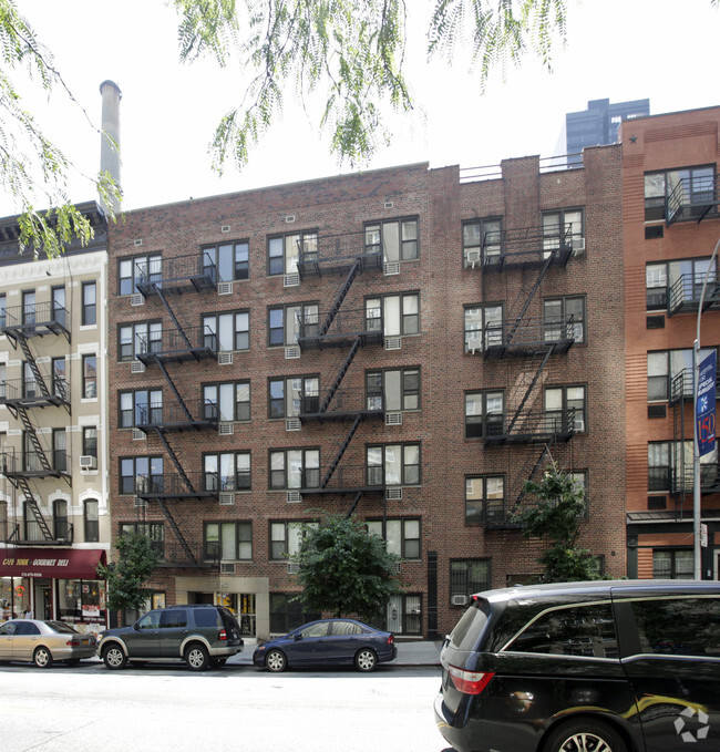 Building Photo - 1378 York Avenue