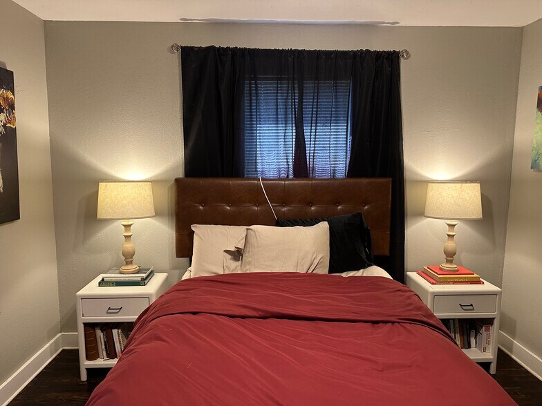 Bedroom 1 - 1707 8th Ave