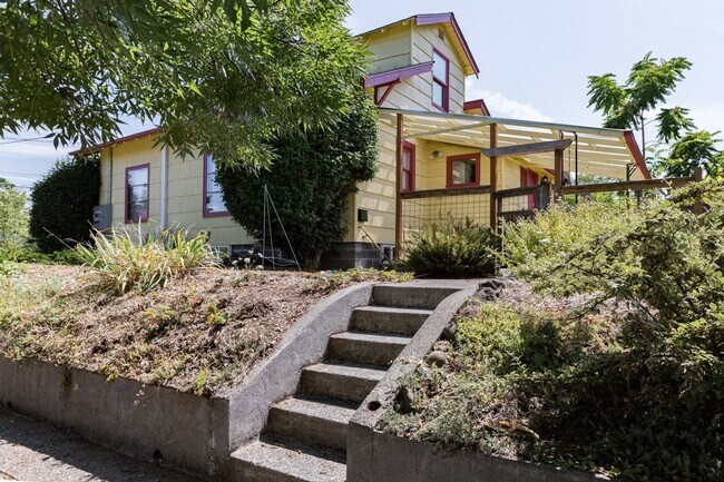Building Photo - se54th