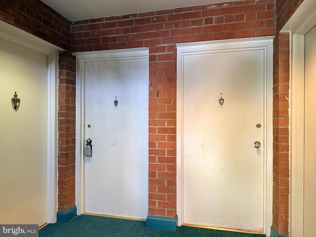 Building Photo - 434 N Armistead St