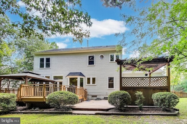 Building Photo - 114 Fordham Dr