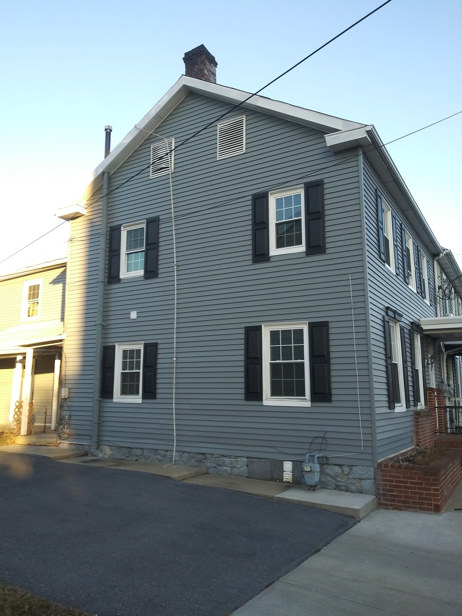 side view - 43 W Baltimore St