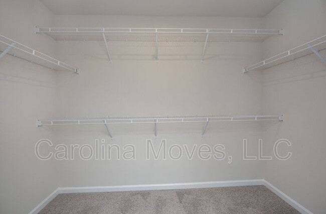 Building Photo - 124 Strongridge Trl