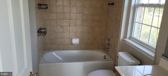 Building Photo - 20401 Trails End Terrace