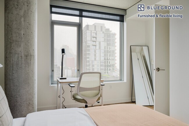 Building Photo - 225 Cedar St