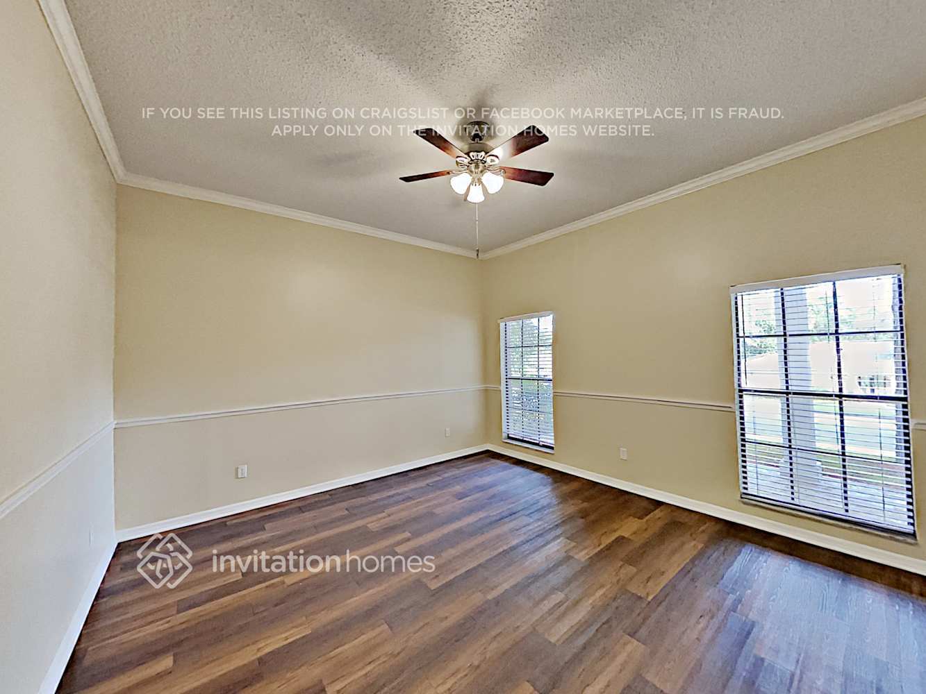 Building Photo - 216 Thistlewood Cir